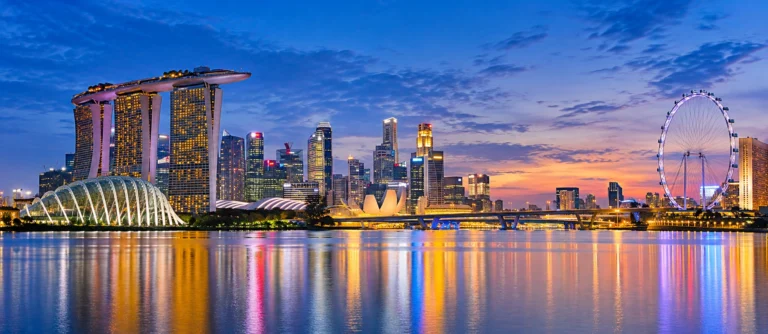View of Marina Bay Sands and the Singapore skyline at dusk